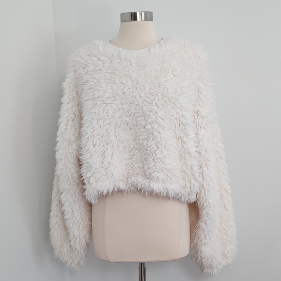 Arizona Jean Company Fluffy Faux Fur Cream Pull Over Sweater/Size XL - Picture 2 of 9
